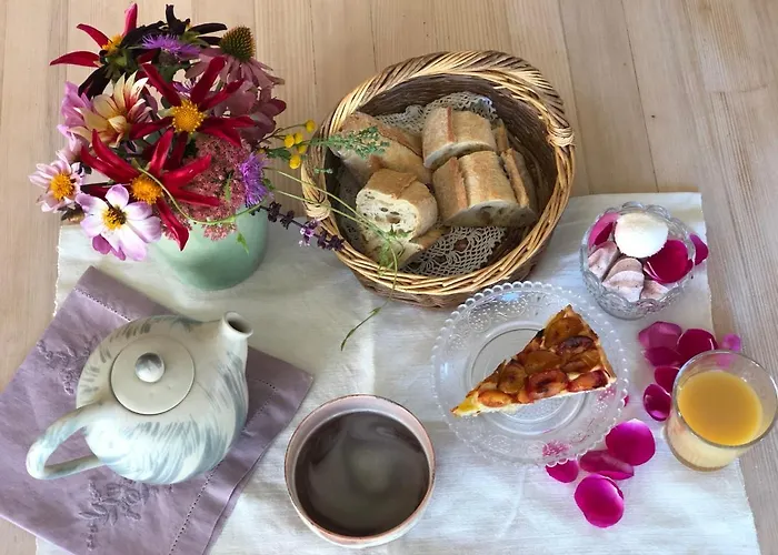 Rejaillir Frühstückspension 3*