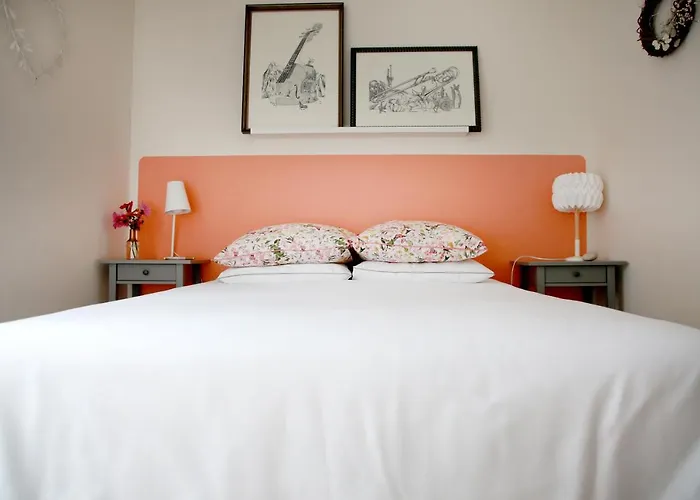 Rejaillir Frühstückspension Saint-Ours (Puy-de-Dome)